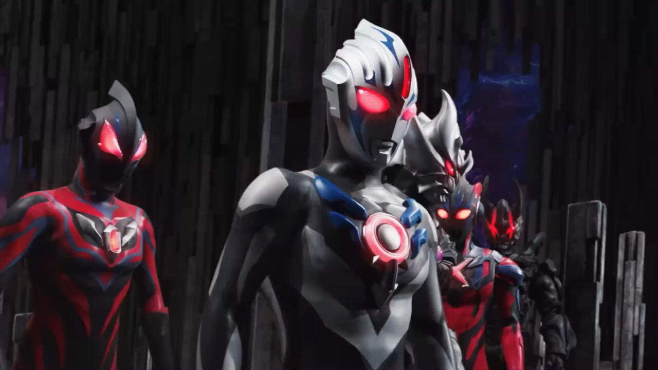 可惜黑暗罗索与布鲁奥特曼最终成为了废案!