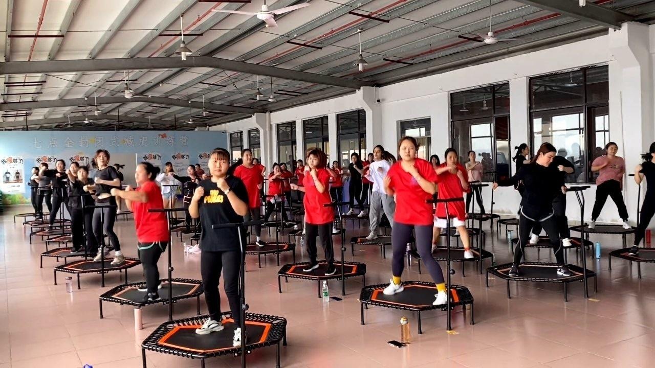 全封闭式减肥训练营2980一期吃住训练全包