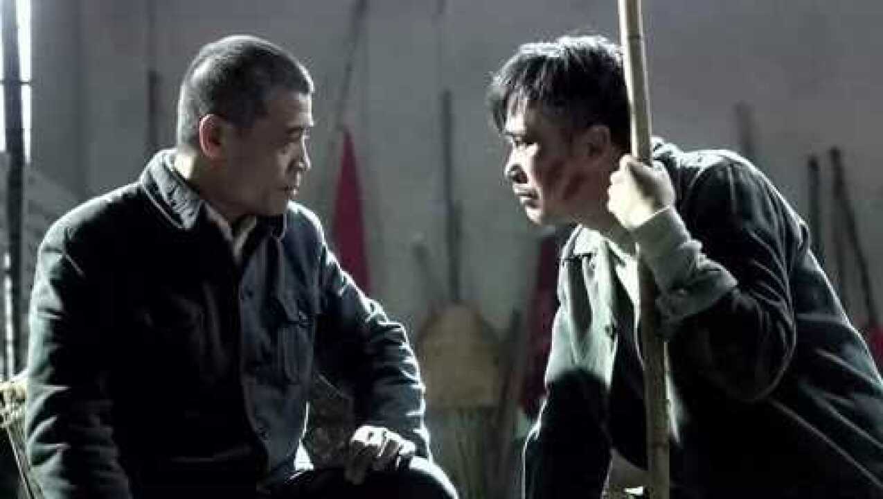 风筝精彩速看_《风筝》第44集03:郑耀先分析影子是谁,确定了是韩冰,找到了证据_高清1080P在线观看平台_腾讯视频
