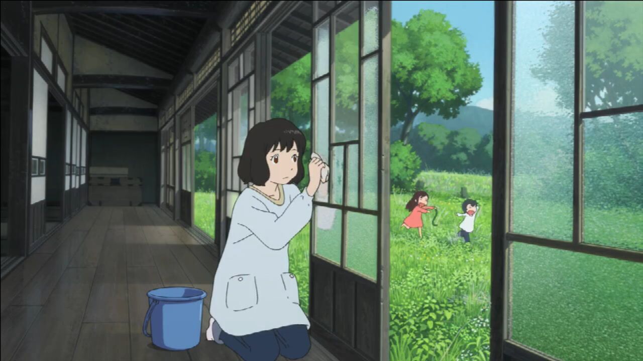 狼的孩子雨与雪:在破旧的房子里,一家三口开始了新的生活.