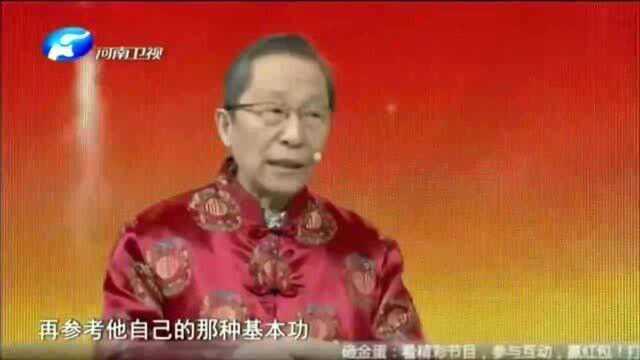 鉴宝:藏友带来一幅《三骏图》,笔触遒劲有力,一幅难得的佳作!