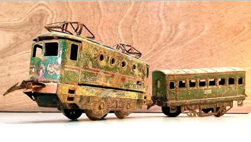 1954年的发条小火车,当年的质量没得说,翻新后还挺好玩!