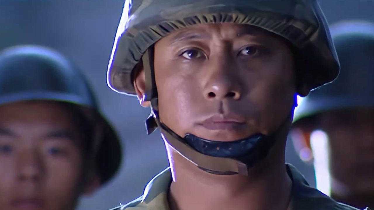 武装:特种兵在丛林神出鬼没,十几个特警都抓不住,教官气坏了