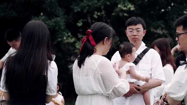 重庆独家平顶山公园内草坪户外婚礼推荐丨满满的高级感扑面而来~