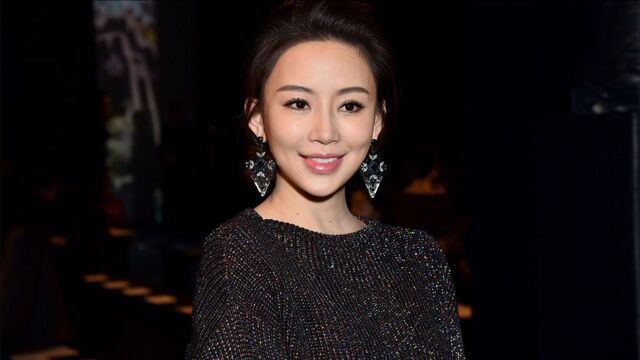 高质量女性潘晓婷:身价上亿,被誉为“九球天后”,39岁至今未婚