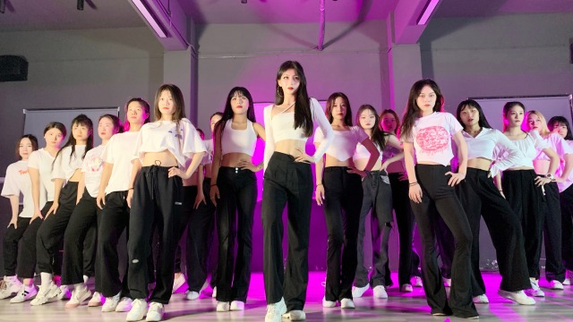 艾爽舞蹈周辛老师爵士舞成品swlla