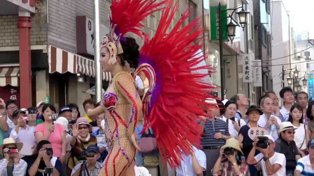 日本浅草桑巴狂欢节现场报道