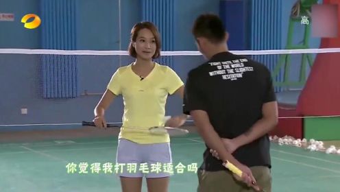 林丹球技有多高，林丹打羽毛球时展示假动作，郑伊健看后无法置信