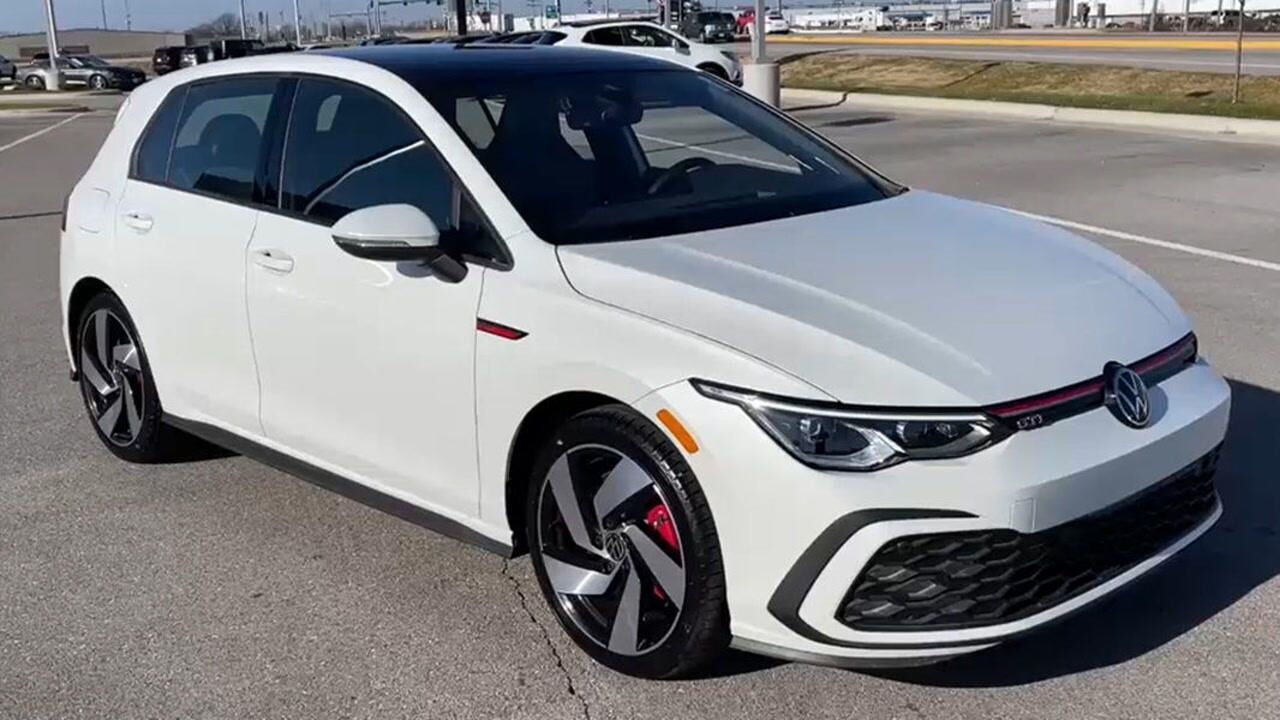 高清实拍2022款大众高尔夫gti全面了解后买不买自己定