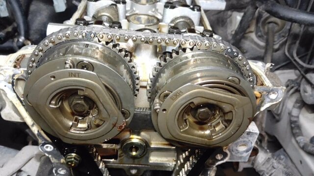 五菱宏光s1发动机正时链条校对