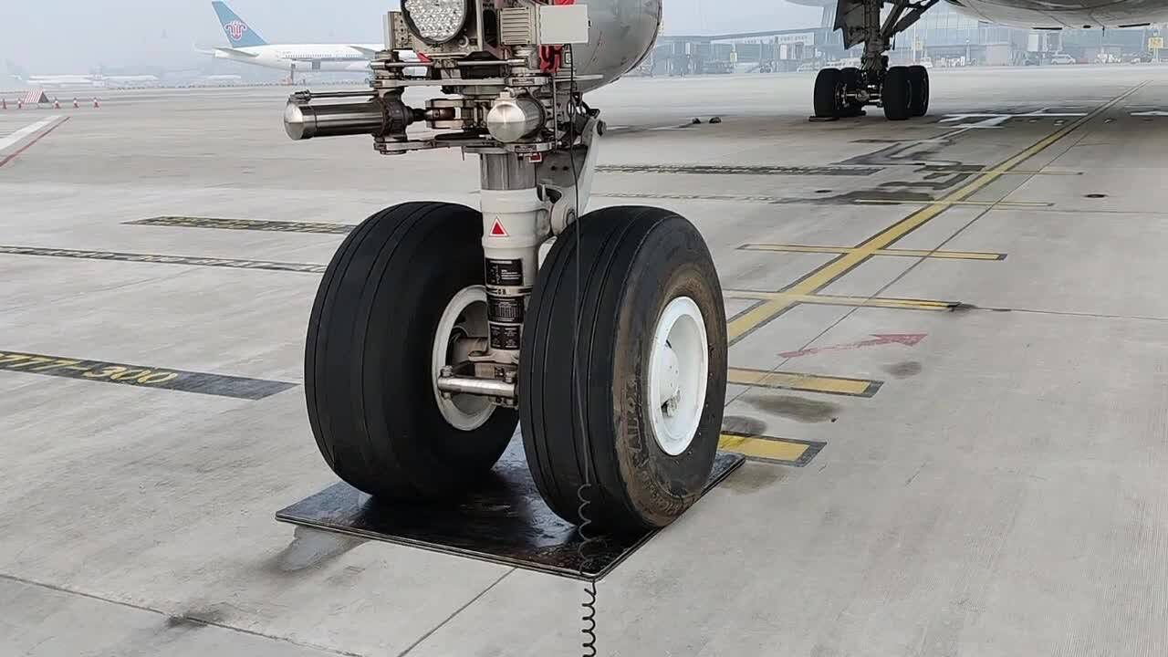 空客a350前轮转弯测试