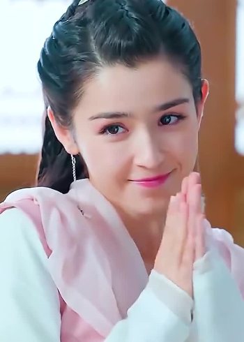 新疆四大美女之一,哈妮克孜真的神仙颜值