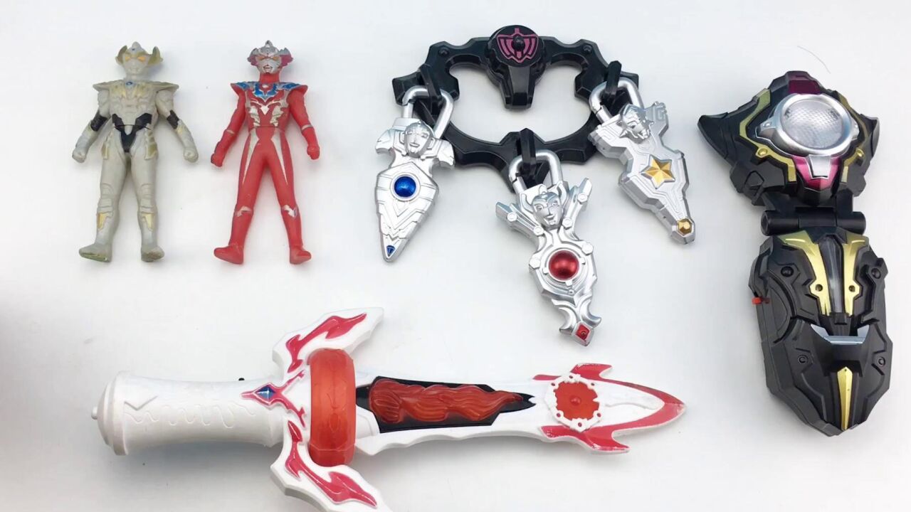 奥特曼玩具,泰迦奥特曼泰嘉变身器泰嘉钥匙扣泰嘉赤炎剑