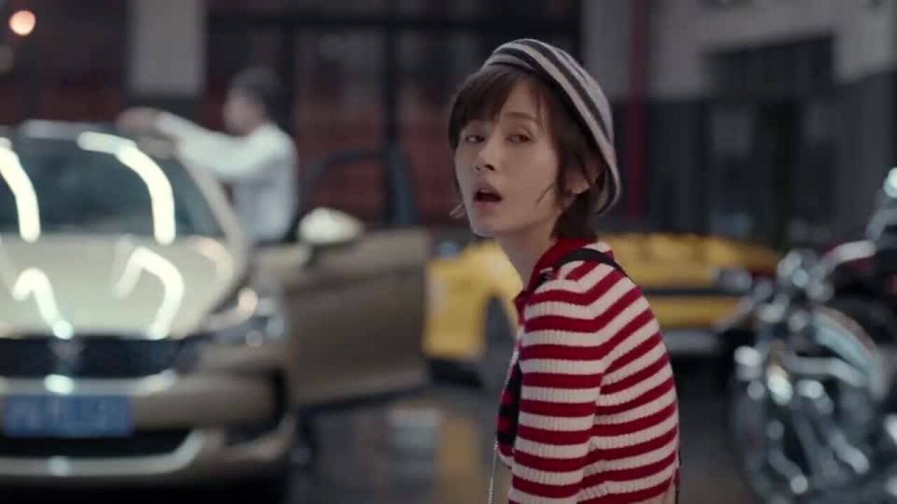 歡樂頌2:曲筱綃給趙醫生車裝音響,姚濱眼紅吃醋,表情也太明顯(1)