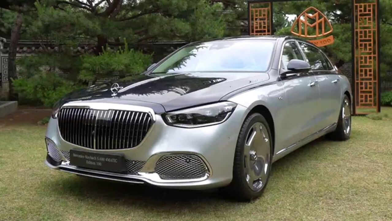 2022款奔驰迈巴赫s680限量版,第一视角感受下,什么叫做豪车
