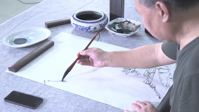 画家张彦宏创作一幅好画【秋韵图】