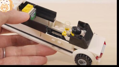 积木玩具拼装系列:乐高城市系列3222 直升机和豪华轿车搭建展示