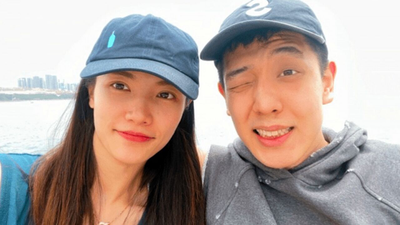 cba沈梓捷女友公开"宣示主权",晒照为沈梓捷庆生,颜值碾压张常宁_腾讯