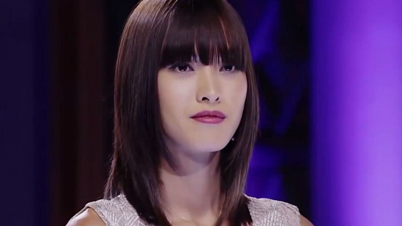 忘本超模钱凯丽,回国捞金拒不承认是中国人,遭导师怒怼太解气了