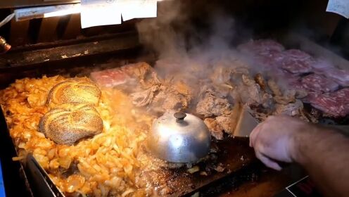 新泽西的巨型芝士牛肉汉堡惊人的肉量和芝士每一口都会爆汁美食深夜放毒汉堡