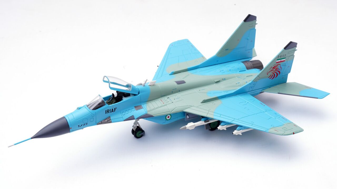 波斯支点!hm 1/72 伊朗空军米格-29战斗机合金成品模型开箱测评