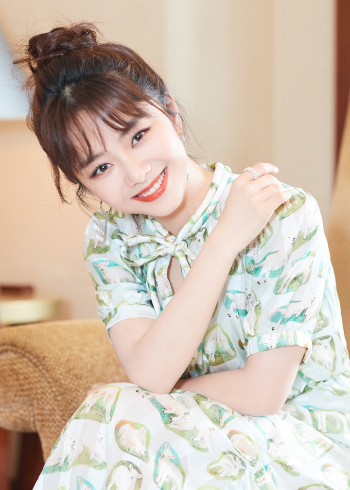 谭松韵工作室发声明辟谣隐婚传闻:目前未婚且单身