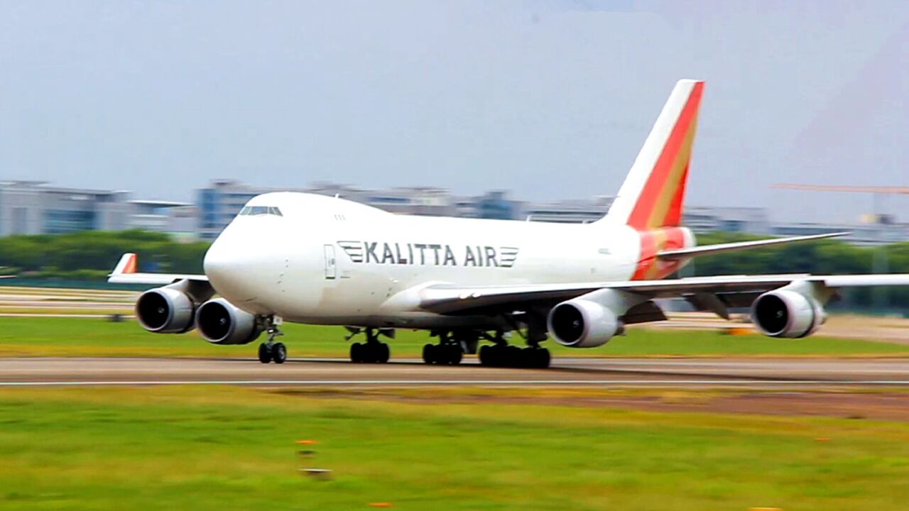 韩国首尔直飞广州,卡利塔航空波音747大型飞机降落,太壮观了