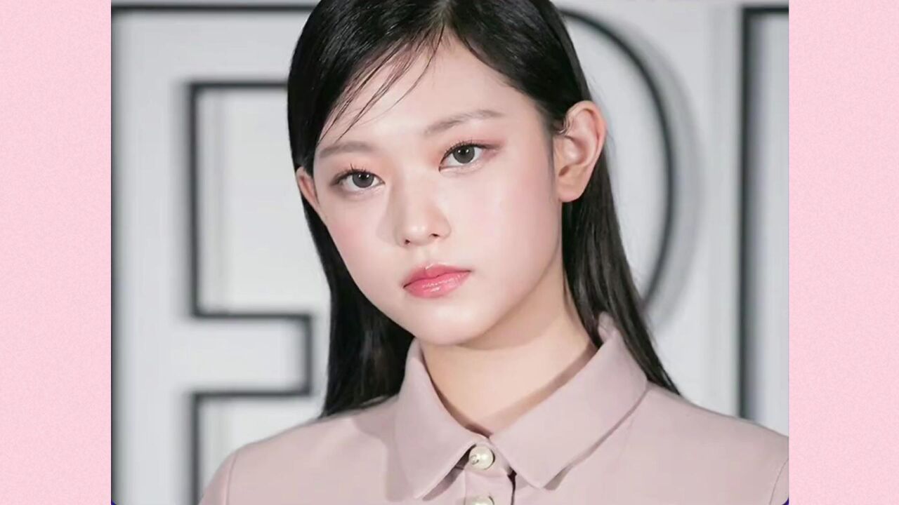 金智秀 #韩素希 #haerin #朴智旻 #车银优 同场活动新闻图!