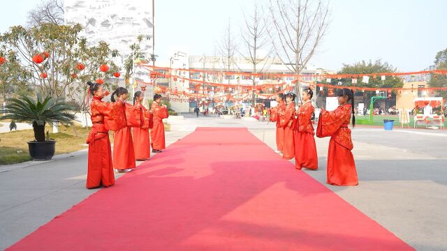 天回实验小学