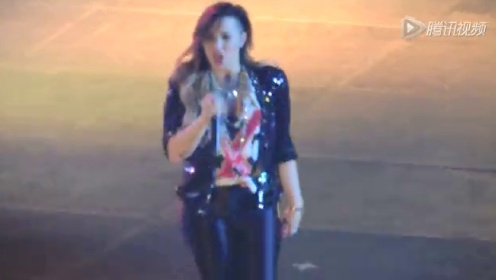 Demi Lovato - Made in the USA ( Live in Santiago,Chile 8-05-2014 )