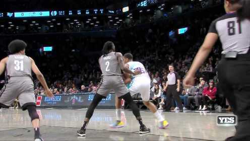 《NBA全场集锦》【得分】开场就秀操作 PJ华盛顿内线强打无视犯规2+1