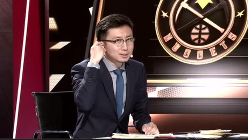 《NBA全场回放》【回放】掘金vs鹈鹕第3节 格兰特压哨打板