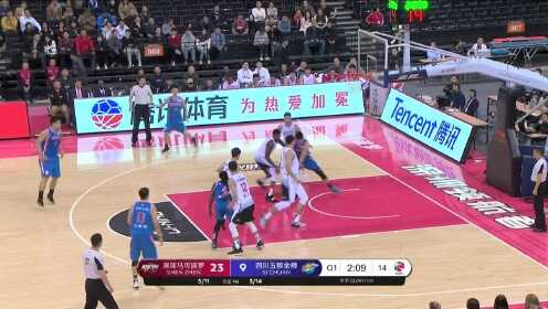 《CBA全场集锦》【扣篮】个人能力的体现 马丁穿越人缝双手暴扣