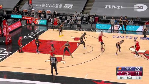 《NBA全场集锦》得分真是易如反掌 拉文急停三分稳稳命中