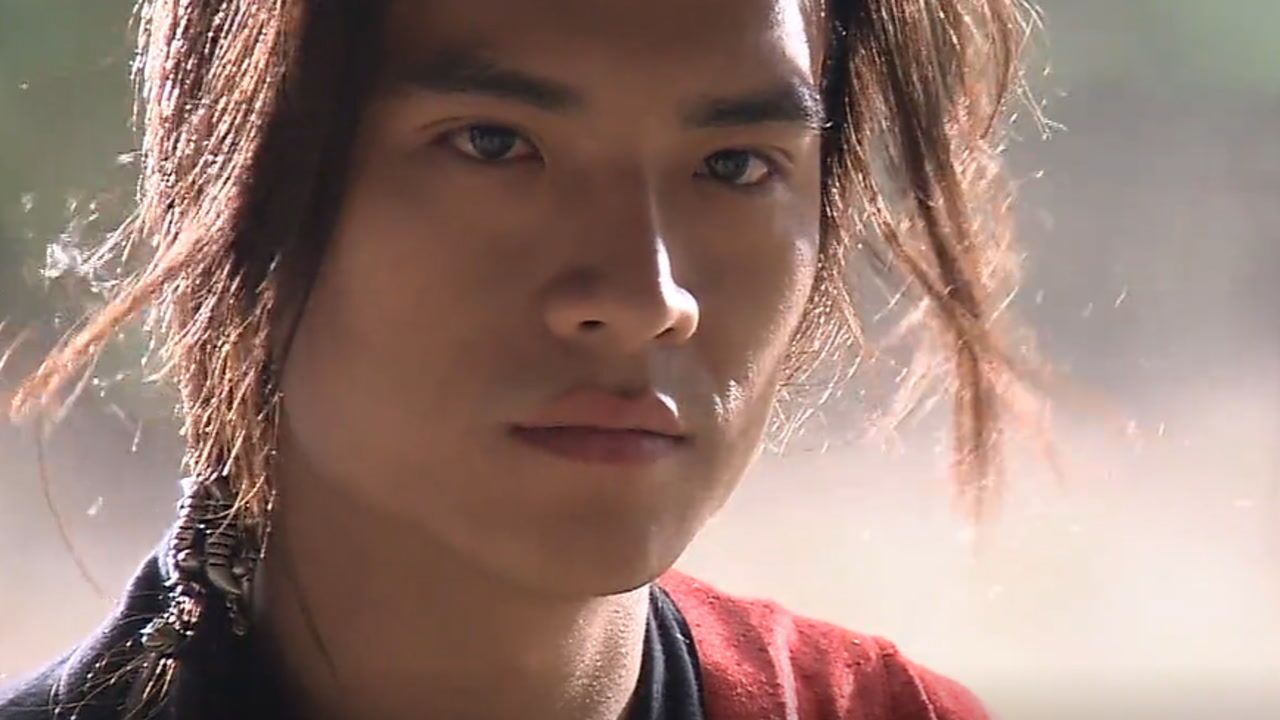 《楚留香传奇》第三集02:女孩儿河边洗澡,却没想到被河里的人看见!