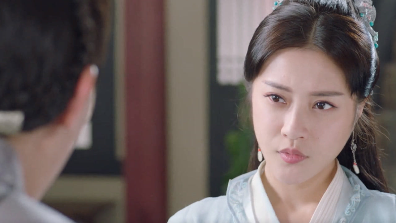 《小女花不弃》第22集02:花不弃小虾遭遇黑衣人刺杀,莲衣客再救花不弃