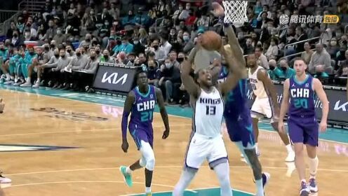 《NBA全场集锦》就是这么霸气 乌布雷单臂封盖汤普森