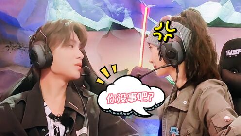 黄明昊对杨幂唱《爱的供养》反被狠怼