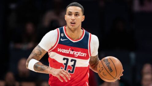 《NBA全场集锦》【球星】库兹马vs黄蜂集锦 16中9贡献20分6篮板1盖帽