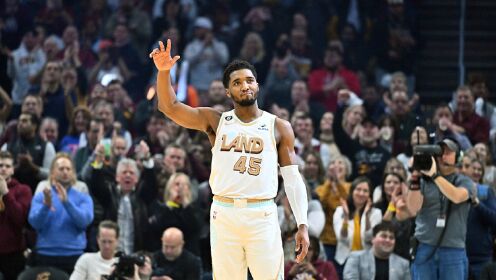 《NBA骑士》【球星】米切尔vs太阳集锦 全场20+6+9致胜三分+助攻杀死比赛