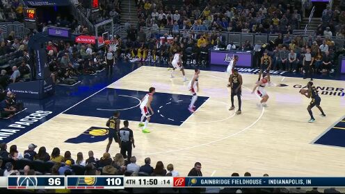 《NBA全场集锦》射手的绝对自信心！希尔德持球单打高难度后撤三分精准命中
