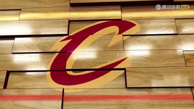 致命失误！索汉传球不到位葬送比赛  队友抱头懊恼