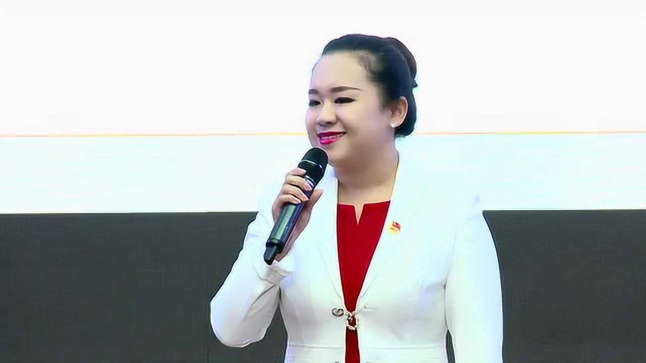 郑强教授演讲:易中天水平不如我,他有什么资格和我平起平坐苍樱影视14