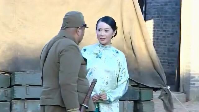 《小兵张嘎》李仙花离开鬼子司令部后,发现儿子没了