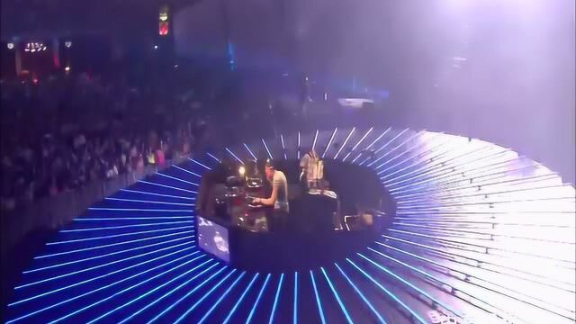 国际顶级电音大神tiesto铁斯托超嗨打碟现场