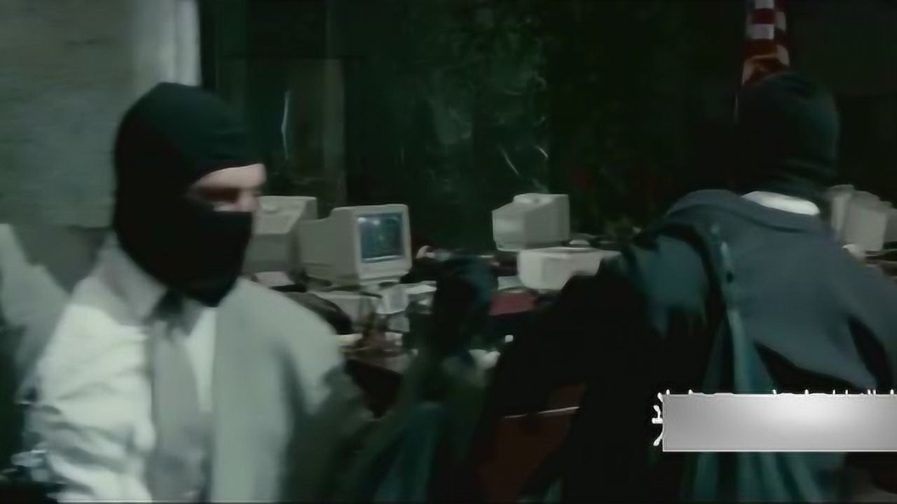 至今无法超越的警匪大片,劫匪抢走数亿美金大摇大摆走出银行!_高清1080P在线观看平台_腾讯视频
