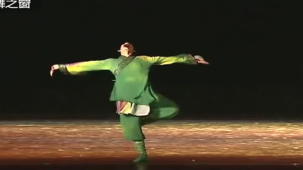 舞之窗丨桃李杯男子古典舞独舞《天凉好个秋》_高清1080P在线观看平台_腾讯视频