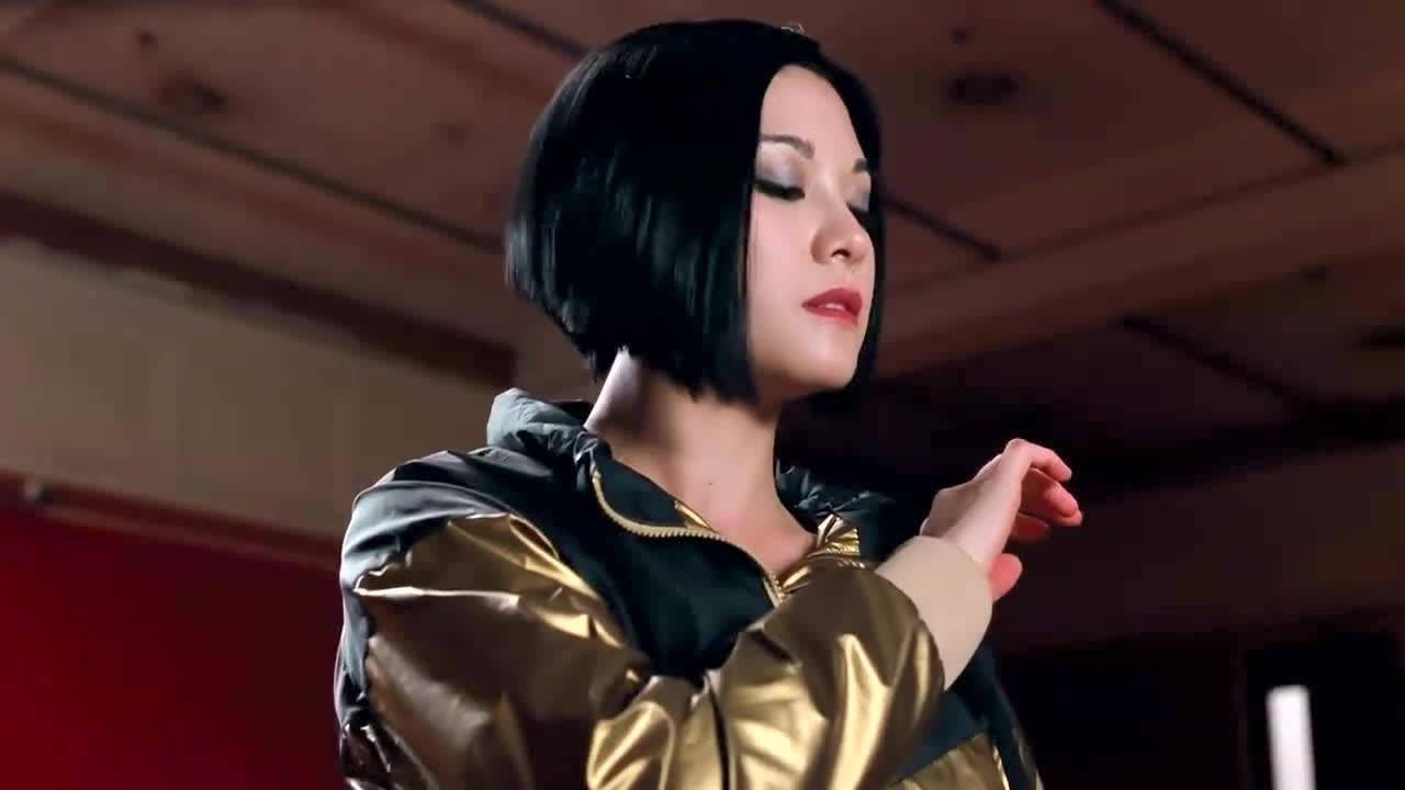 隐藏武术高手,美女单挑六国武术高手,招招毙命