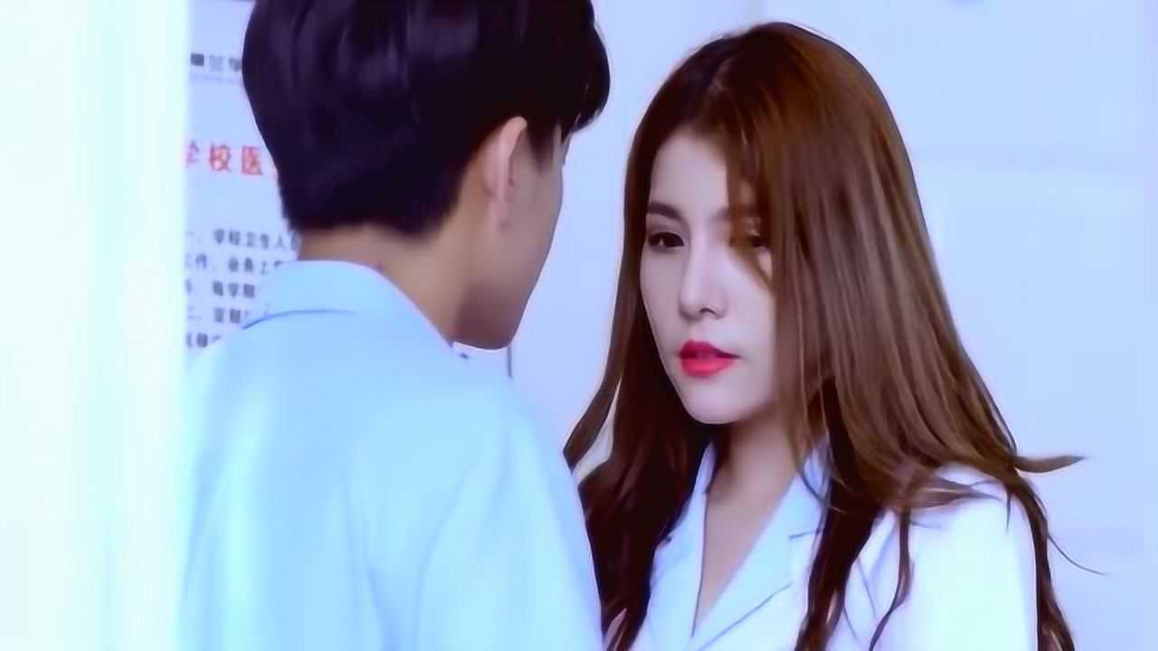 恶魔少爷别吻我:友田老师劈腿前女友被未婚妻现场捉到,好尴尬