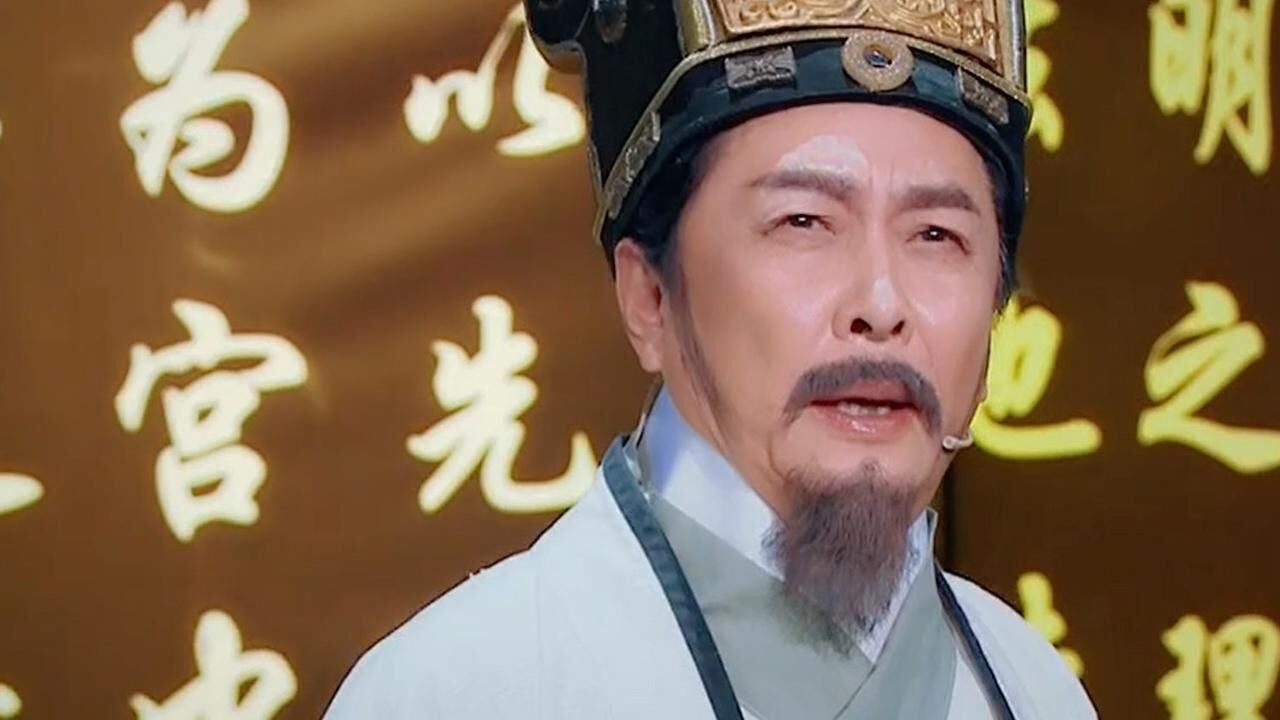 唐国强20年后再现诸葛神韵 一股儒雅之风不减当年风采